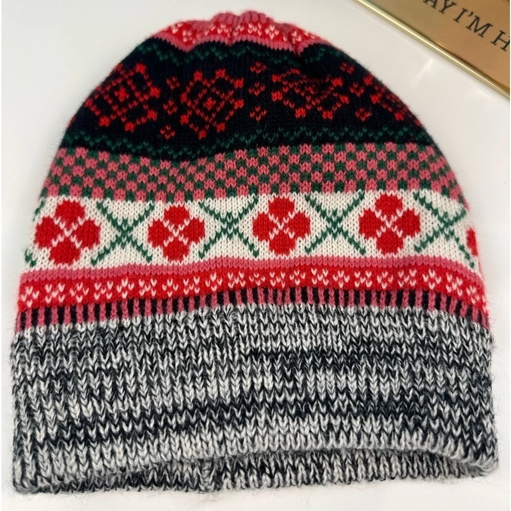 Muk LUKS Norwegian inspired girls hat, excellent condition